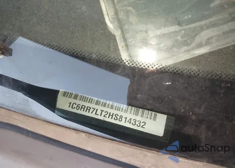 2017 Ram 1500 Big Horn 4X4 5'7 Box z USA, uszkodzony, nr VIN 1C6RR7LT2HS814332